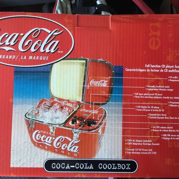 Vintage Coca Cola cool box, red, new in box, never been used - Picture 2 of 4
